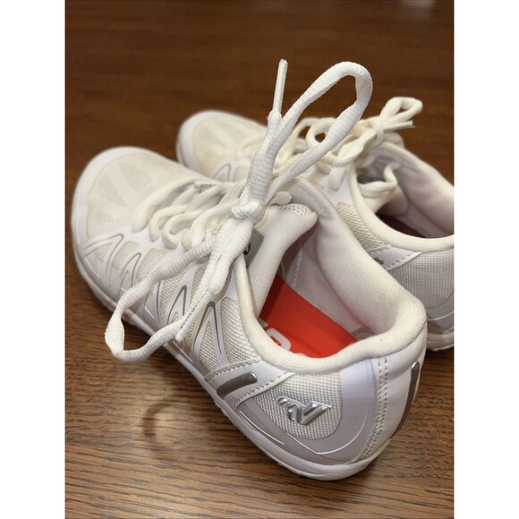 Varsity Edge Cheer Shoes Women's Size 5.5 - Picture 3 of 8